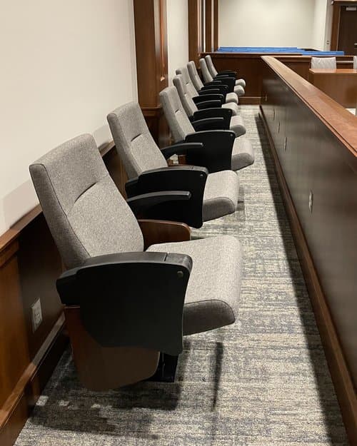 Seating arrangement in a courtroom